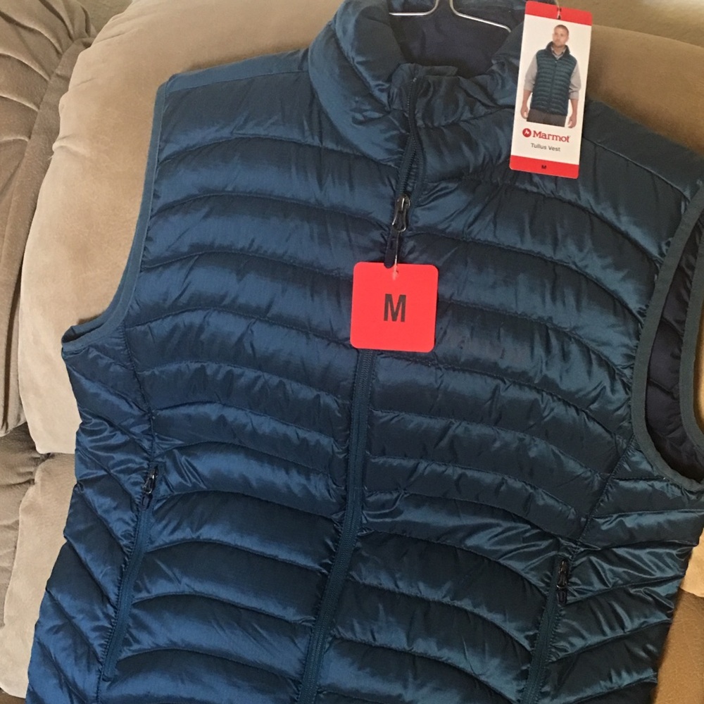🔹 Marmot Puff Vest with 600 Fill. Fall and winter